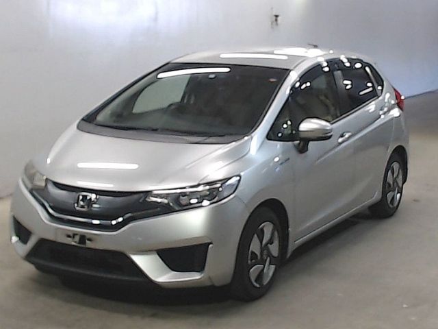 4053 Honda Fit GP5 2014 г. (KCAA Fukuoka)