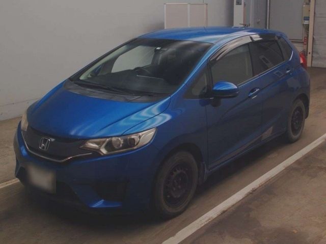 4079 Honda Fit GK3 2013 г. (TAA Kantou)