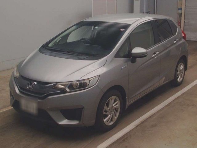 4101 Honda Fit GP5 2015 г. (TAA Kantou)