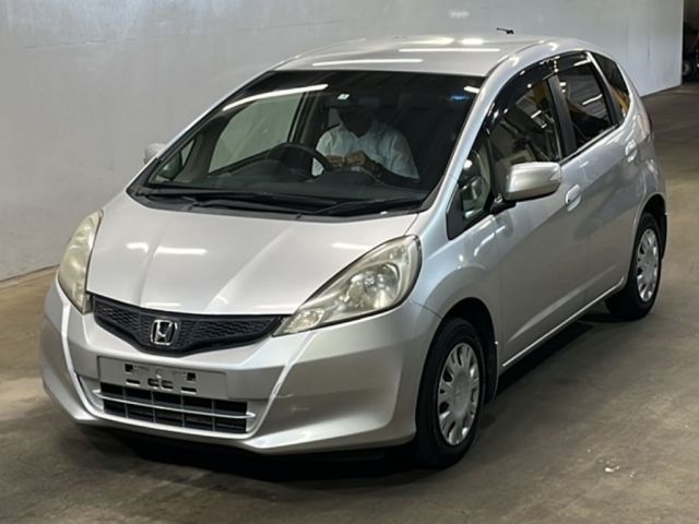 4119 Honda Fit GE6 2013 г. (KCAA Fukuoka)