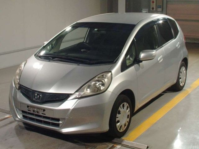 4218 Honda Fit GE6 2013 г. (TAA Shikoku)