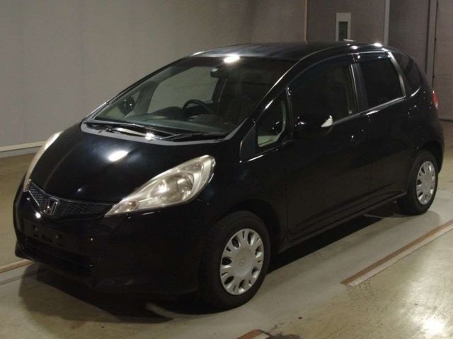 4271 Honda Fit GE6 2013 г. (TAA Hyogo)