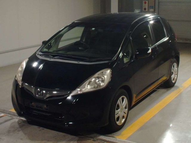 4611 Honda Fit GE8 2013 г. (TAA Shikoku)