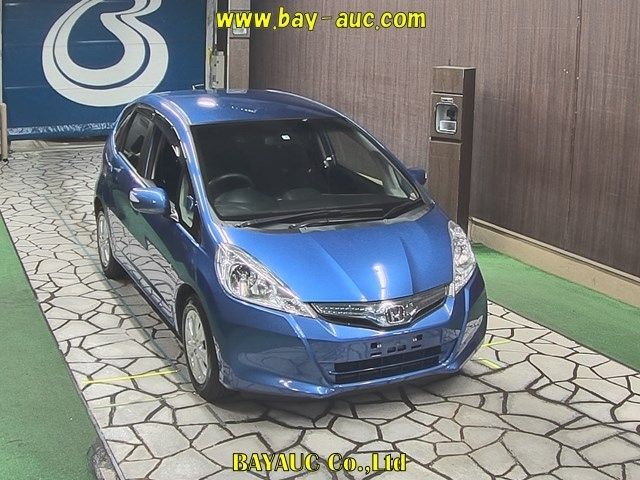 50272 Honda Fit GP1 2011 г. (BAYAUC)