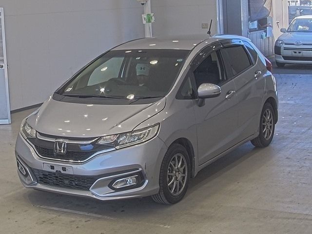 5036 Honda Fit GK3 2018 г. (ARAI Oyama)