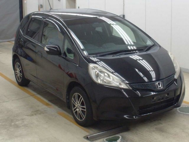 5117 Honda Fit GE6 2013 г. (NAA Osaka)