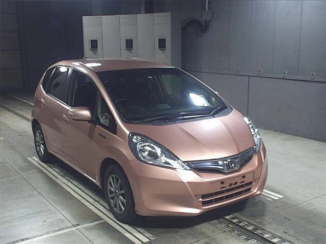 60111 Honda Fit GP1 2013 г. (JU Gifu)