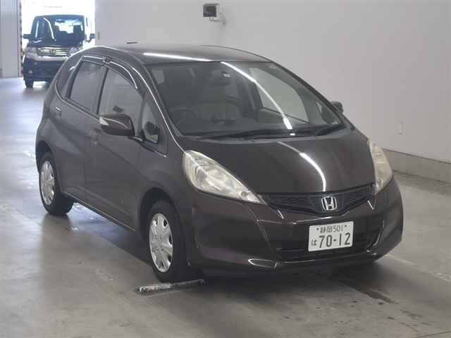 60132 Honda Fit GE6 2011 г. (MIRIVE Aichi)