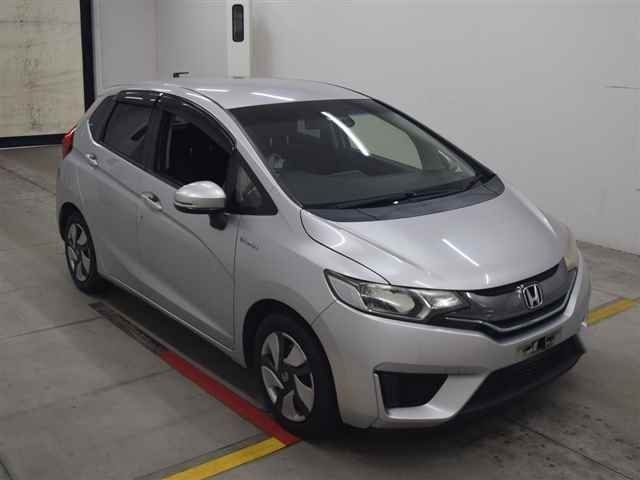 60164 Honda Fit GP5 2016 г. (MIRIVE Osaka)