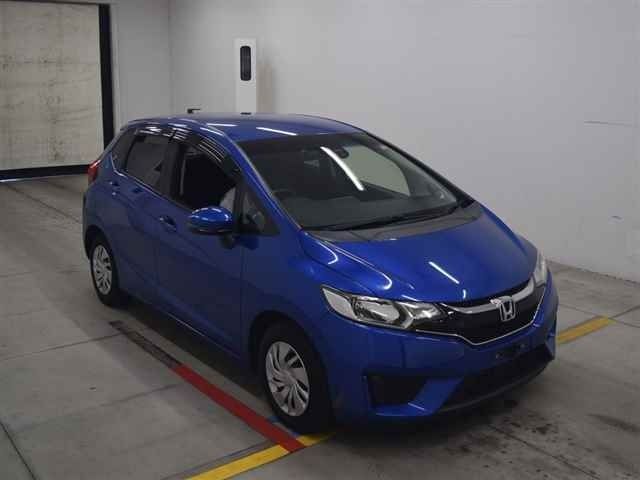 60224 Honda Fit GK3 2016 г. (MIRIVE Osaka)