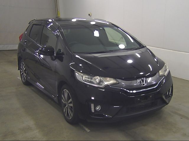 60322 Honda Fit GP5 2015 г. (Honda Kyushu)