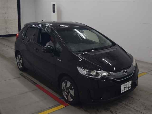 70076 Honda Fit GP5 2015 г. (MIRIVE Osaka)