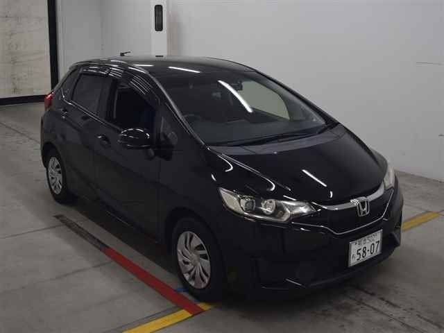 70096 Honda Fit GK3 2017 г. (MIRIVE Osaka)