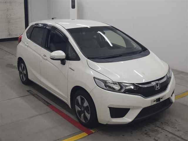 70120 Honda Fit GP5 2016 г. (MIRIVE Osaka)