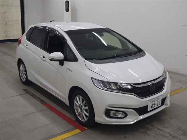 70127 Honda Fit GP5 2018 г. (MIRIVE Osaka)