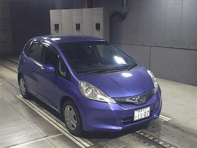 70301 Honda Fit GP1 2011 г. (JU Gifu)