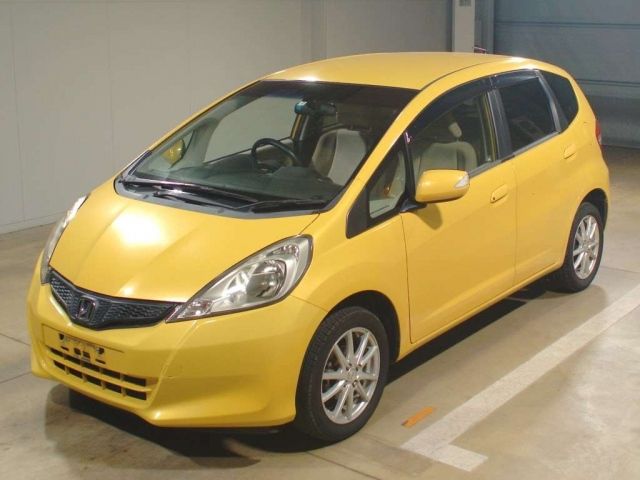 7059 Honda Fit GE6 2013 г. (TAA Kinki)