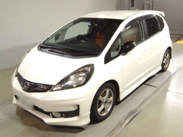 7071 Honda Fit GE8 2011 г. (TAA Tohoku)