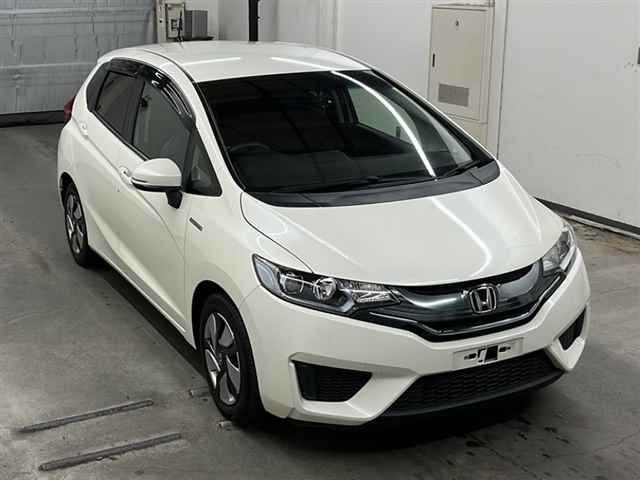 75095 Honda Fit GP5 2014 г. (MIRIVE Saitama)