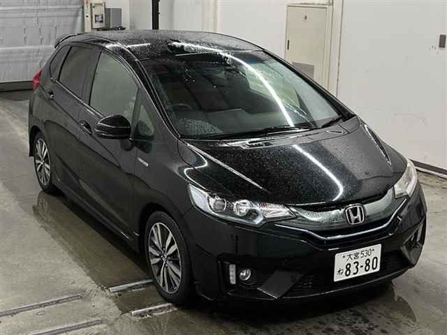 75115 Honda Fit GP5 2014 г. (MIRIVE Saitama)