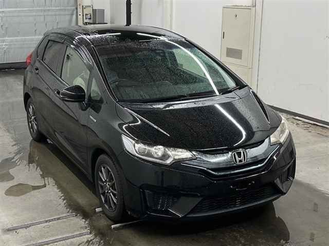 75139 Honda Fit GP5 2014 г. (MIRIVE Saitama)