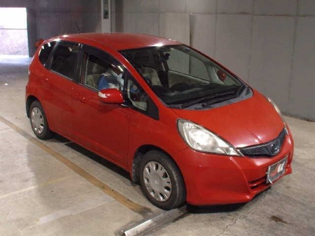 8490 Honda Fit GE6 2011 г. (JU Fukuoka)