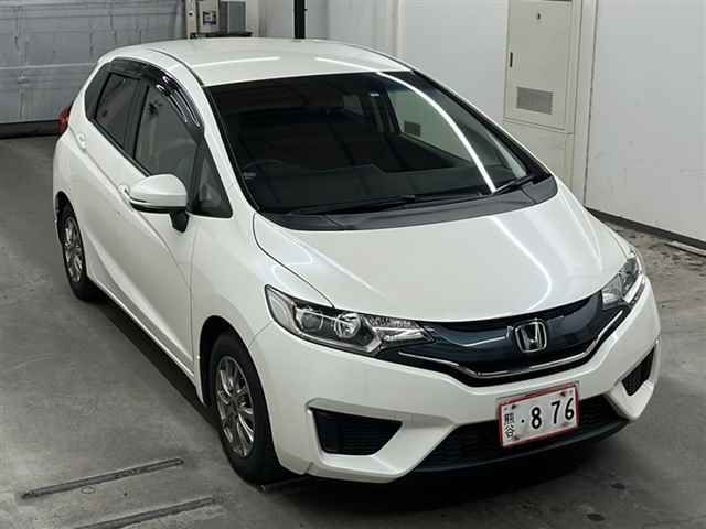 85084 Honda Fit GK3 2014 г. (MIRIVE Saitama)