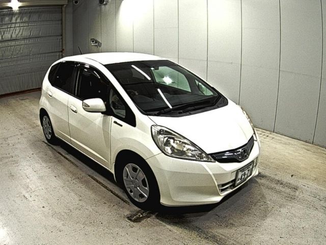 9016 Honda Fit GP1 2011 г. (LAA Okayama)