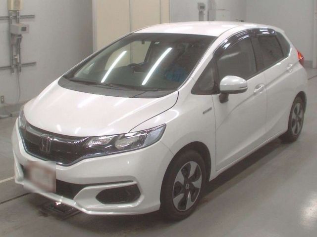 90235 Honda Fit GP5 2018 г. (CAA Tokyo)