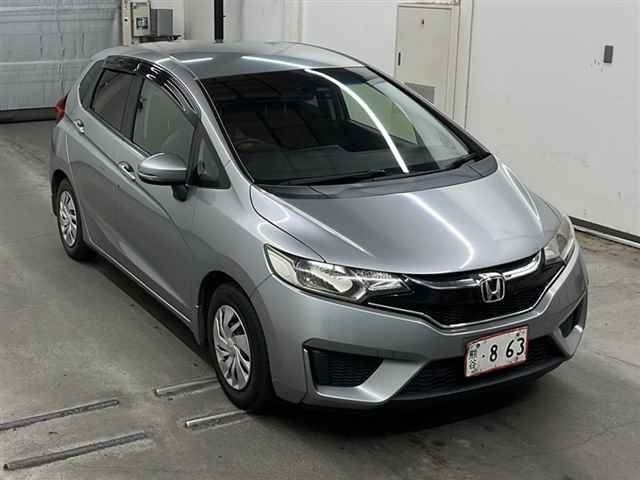 90633 Honda Fit GK3 2015 г. (MIRIVE Saitama)