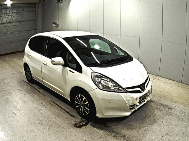 9135 Honda Fit GP1 2011 г. (LAA Okayama)