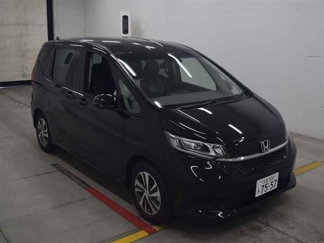 10053 Honda Freed GB7 2023 г. (MIRIVE Osaka)