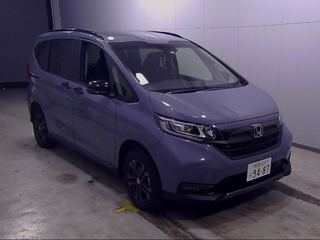 10202 Honda Freed GB8 2023 г. (Honda Tokyo)