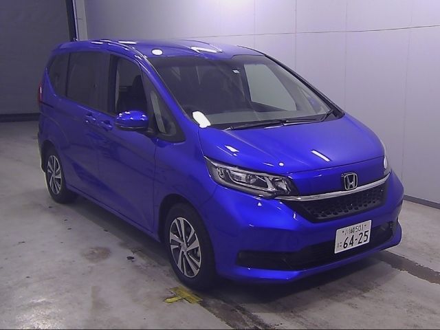 10305 Honda Freed GB5 2022 г. (Honda Tokyo)