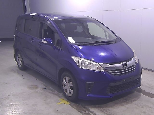 10330 Honda Freed GB3 2014 г. (Honda Tokyo)