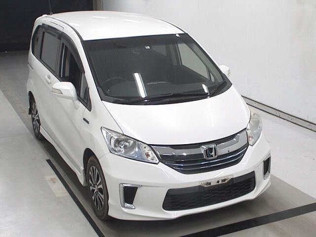 1052 Honda Freed GP3 2014 г. (JU Chiba)