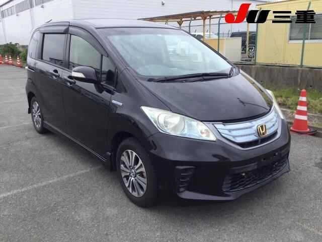 111 Honda Freed GP3 2012 г. (JU Mie)