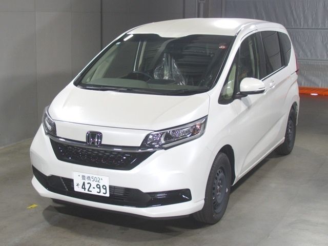 121 Honda Freed GB7 2023 г. (SAA Hamamatsu)