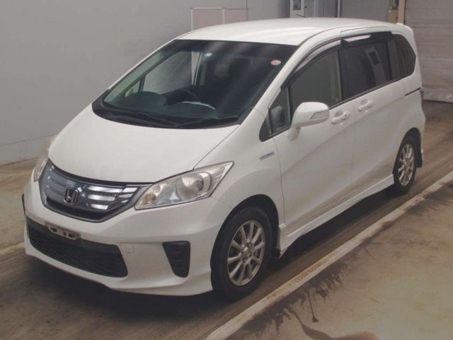 131 Honda Freed GP3 2013 г. (TAA Kantou)