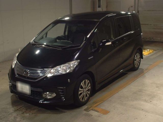 139 Honda Freed GP3 2012 г. (TAA Kyushu)