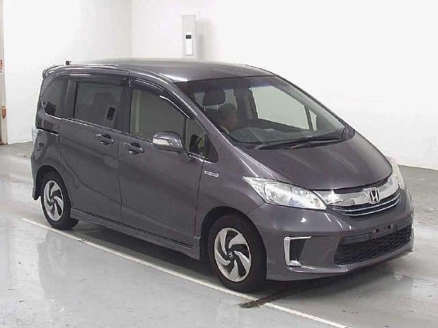 2048 Honda Freed GP3 2014 г. (JU Hiroshima)