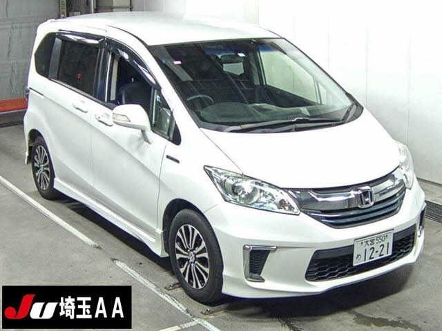 2077 Honda Freed GP3 2015 г. (JU Saitama)