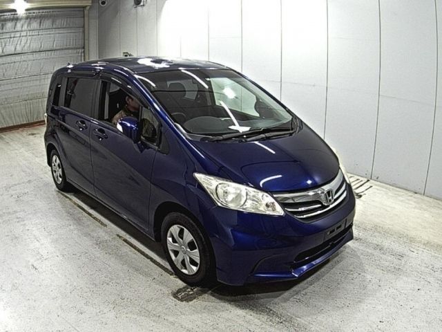 2084 Honda Freed GB3 2012 г. (LAA Okayama)