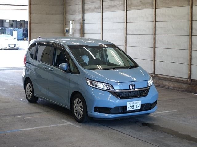 2121 Honda Freed GB5 2022 г. (ARAI Bayside)