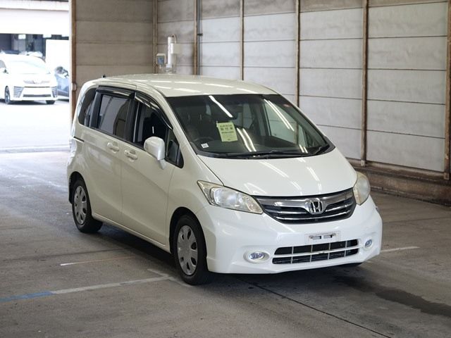 2664 Honda Freed GB3 2013 г. (ARAI Bayside)