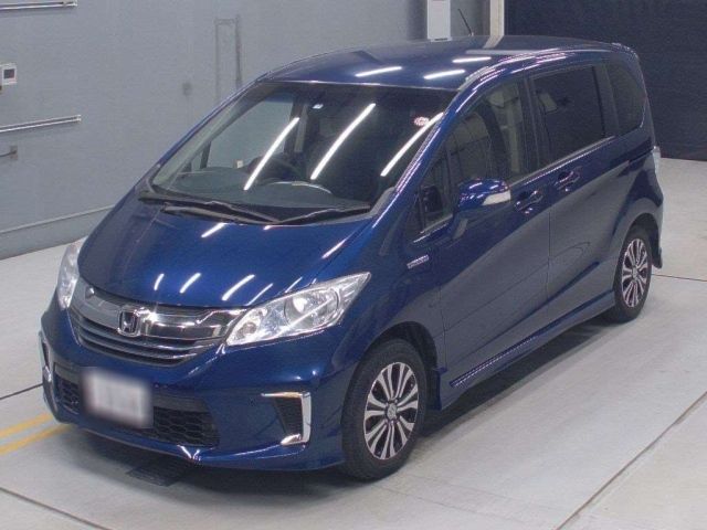 30112 Honda Freed GP3 2015 г. (CAA Gifu)