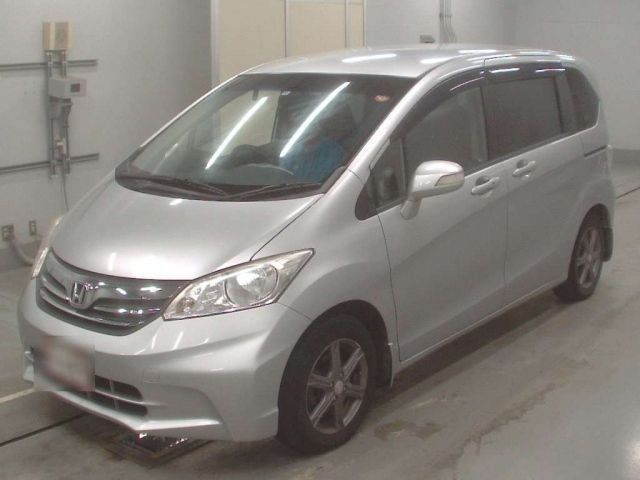 30270 Honda Freed GB3 2012 г. (CAA Tokyo)