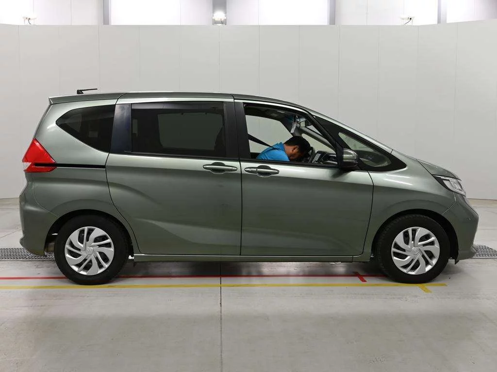 Honda Freed GB5 2023