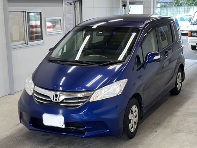 3311 Honda Freed GB3 2012 г. (KCAA Minami Kyushu)