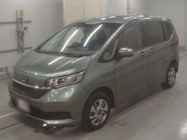 33137 Honda Freed GB8 2022 г. (CAA Tokyo)